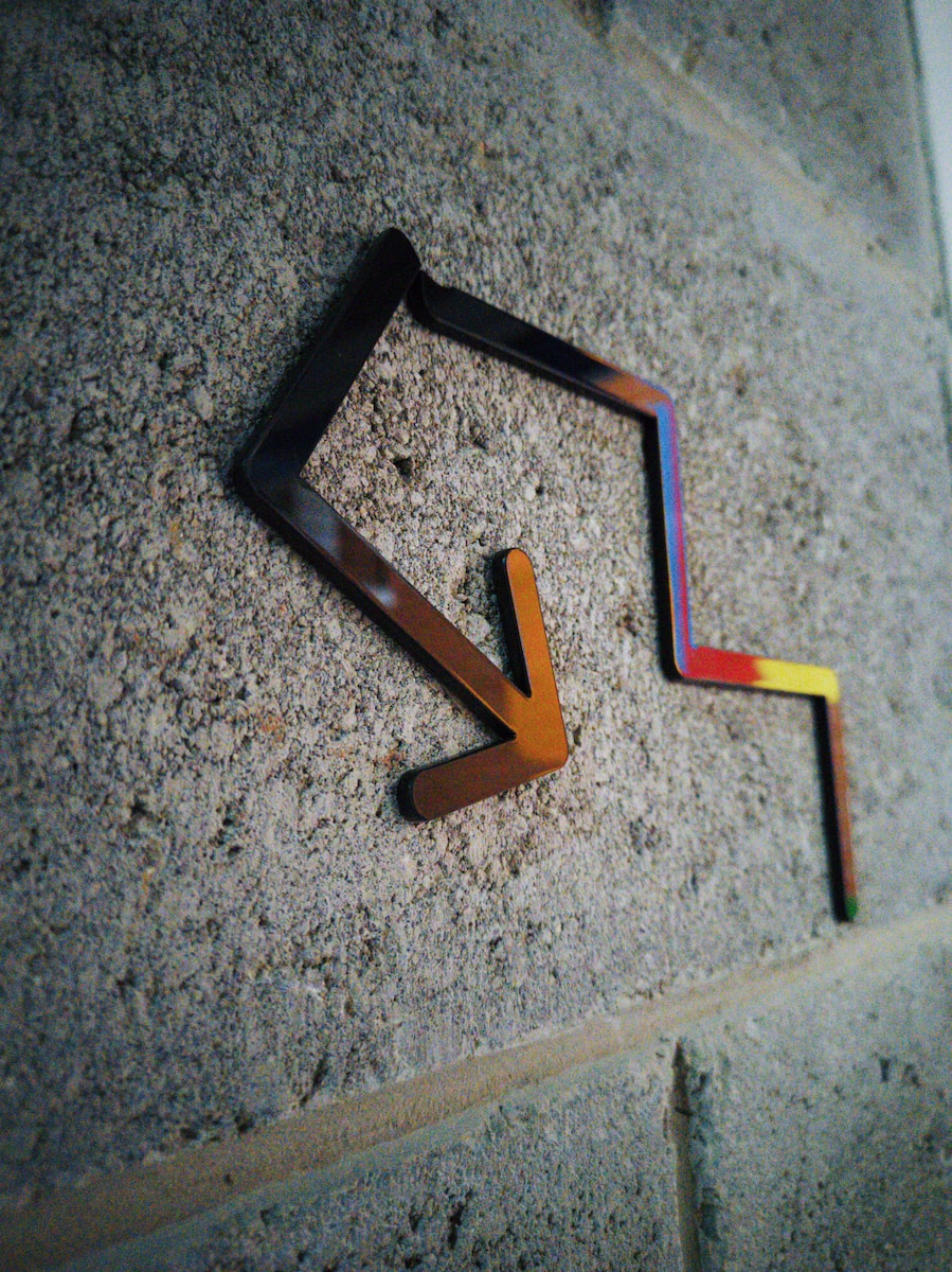 Photo by Ruben Santos multicolored arrow decor